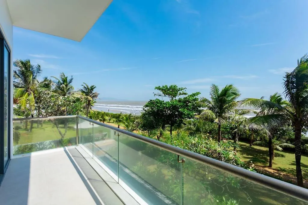 Villa D6 Private - In Gret Location Front Of The Sea Vung Tau Vietnam