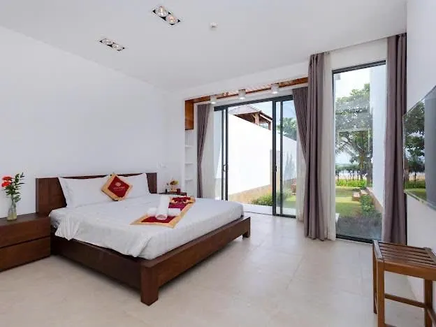 Villa D6 Private - In Gret Location Front Of The Sea Vung Tau 0*,