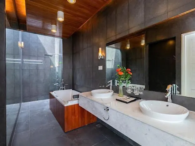 Villa D6 Private - In Gret Location Front Of The Sea Vung Tau